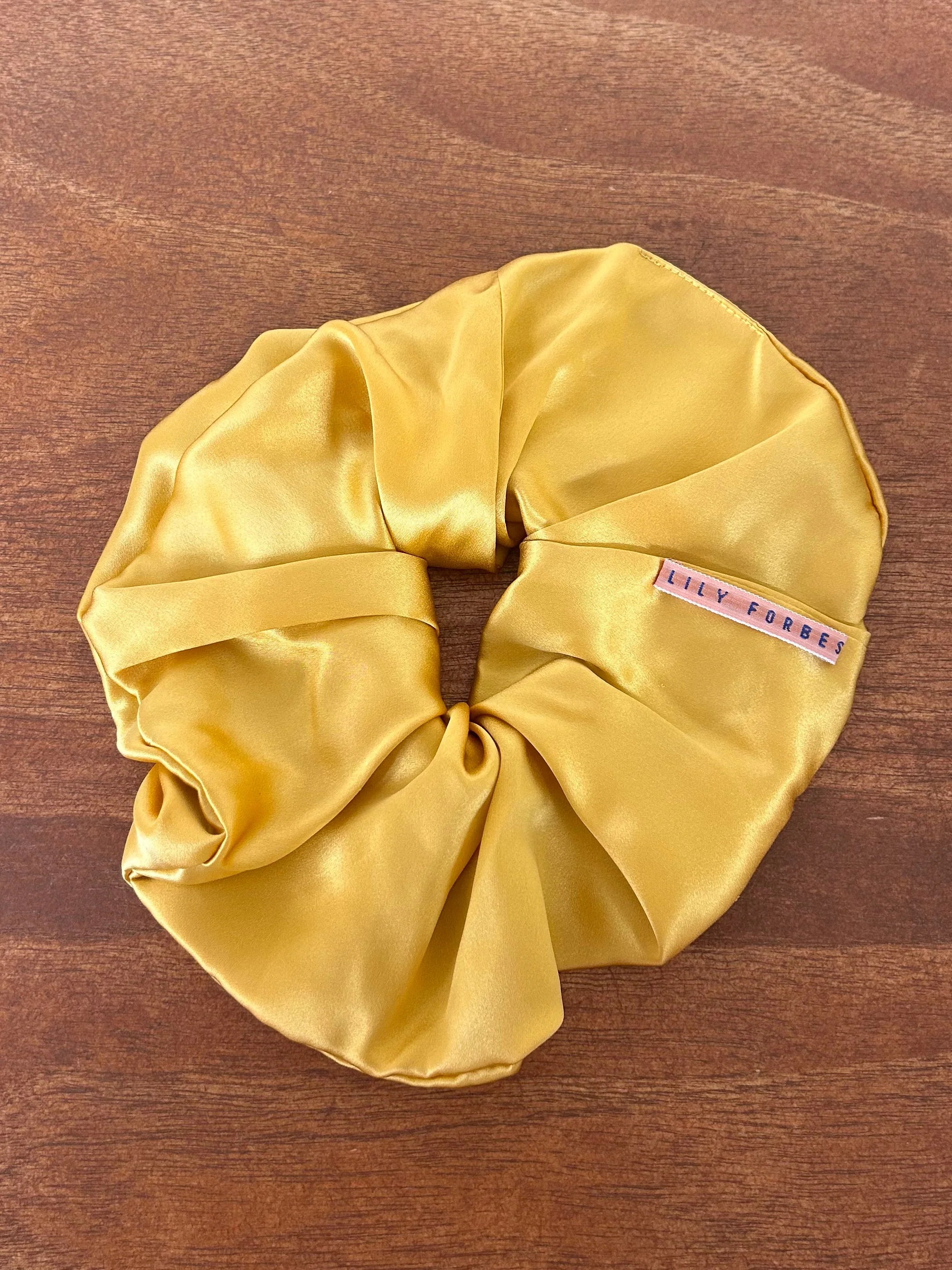 Lily Forbes XXL Silk Scrunchie - Image 6